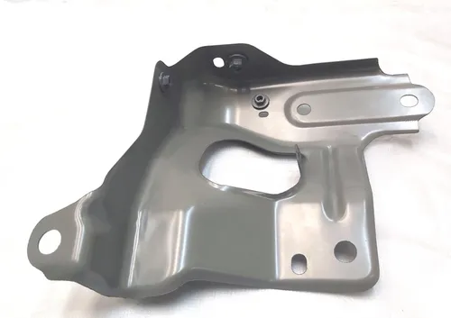 Кронштейн правого крила лонжерона Tesla model Y 1487492-S0-A 1504590-S0-A