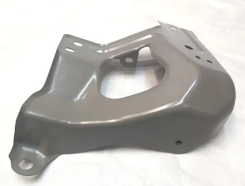 Кронштейн правого крила лонжерона Tesla model Y 1487492-S0-A 1504590-S0-A