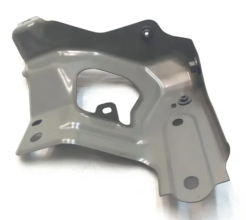 Кронштейн правого крила лонжерона Tesla model Y 1487492-S0-A 1504590-S0-A