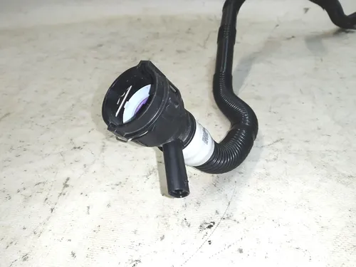 Патрубок системи охолодження Tesla Model 3, Model Y 1504721-00-C