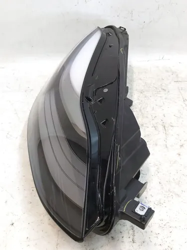 ヘッドライト右 UP LEVEL (USA) 損傷あり Tesla Model 3、Model Y 1514953-00-C