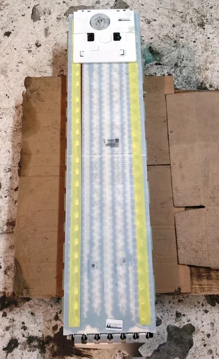 Standard Range Plus Tesla Modell 3 Hauptbatteriemodul 1104428-00-W