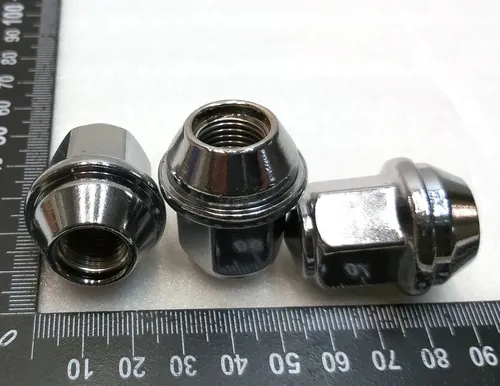 Set dadi ruota (20 pz.) M14x1.50 ARGENTO 21mm Tesla tutti i modelli 2007065
