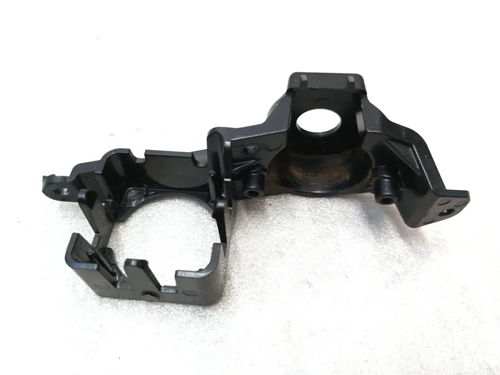 Die Halterung des Scheinwerferlans ist das wichtigste rechte Tesla-Modell 3, Modell Y AD0414UB-C70GP