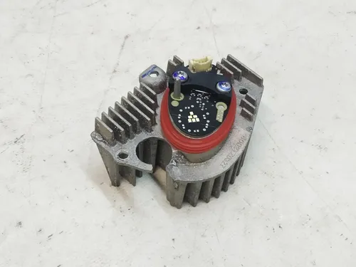 Modulo LED del faro principale sinistro danneggiato Tesla modello 3, modello Y 1077371-98-L