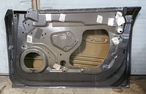 4 Forreste højre dør (metal) PMNG Tesla model S REST 6006622-E0-H