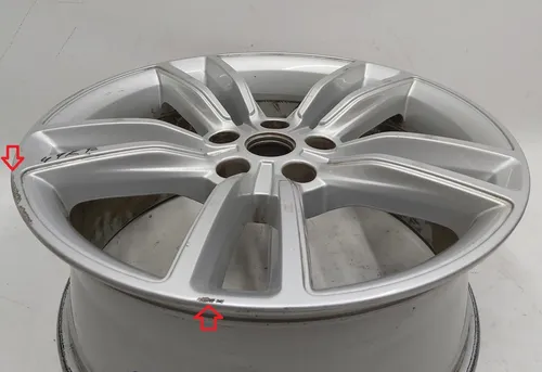 Wielschijf (19x8.0J - ZILVER) met schade Tesla model S, model S REST 1054040-00-B