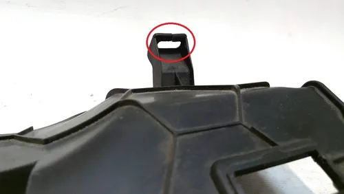 Накладка пластикова під рульовою колонкою Tesla model S, model S REST 1016340-00-F