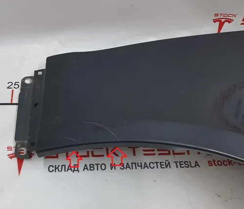 2 Přední pravý blatník PMNG s poškozením Tesla model S, model S REST 6008027-12-D