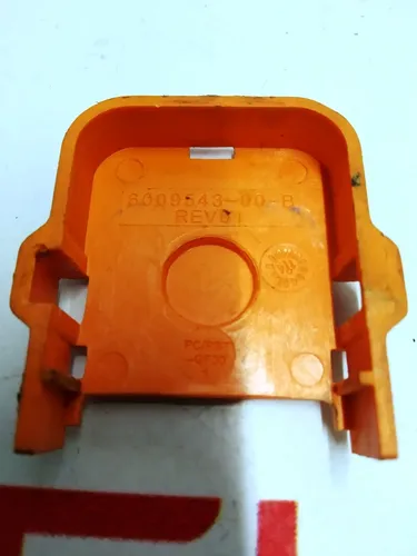 Ізолятор кріплення високовольтної шини запобіжника основної батареї Tesla model S 6009543-00-B