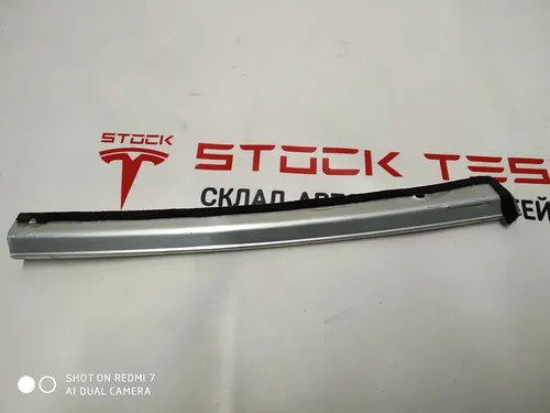 11 Кріплення (планка) ущільнювача стійки B задній правий Tesla model S, REST 6009572-00-D