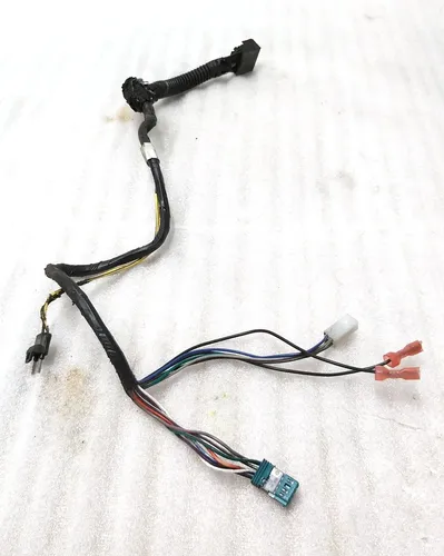 Elektrisk ledning af det udvendige højre spejl Tesla model S 1041316-00