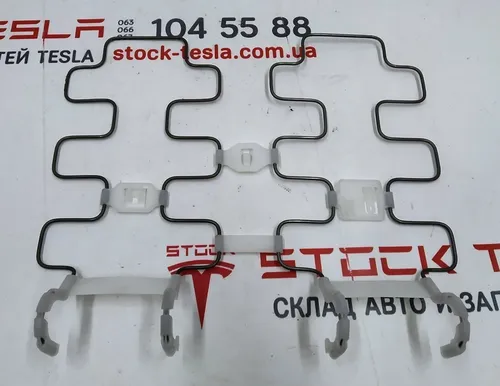 1 Elemento ammortizzante, parte inferiore del sedile del conducente / passeggero {MX_MSR} 9876527-03-A