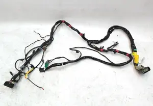 Cablaj electric pentru scaunul rândului 2, stânga, complet cu oxidare Tesla model X 1089540-00-A