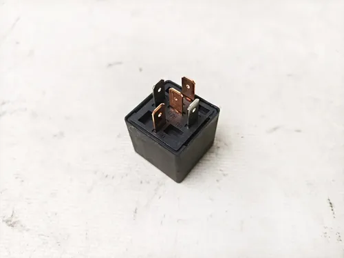 14VDC 40/60A Tesla model S body wiring relay DG85B-7011-76-1012-R
