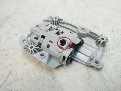 조명이 있는 옷장 후크 왼쪽 손상 Tesla 모델 Y 1515338-97-B