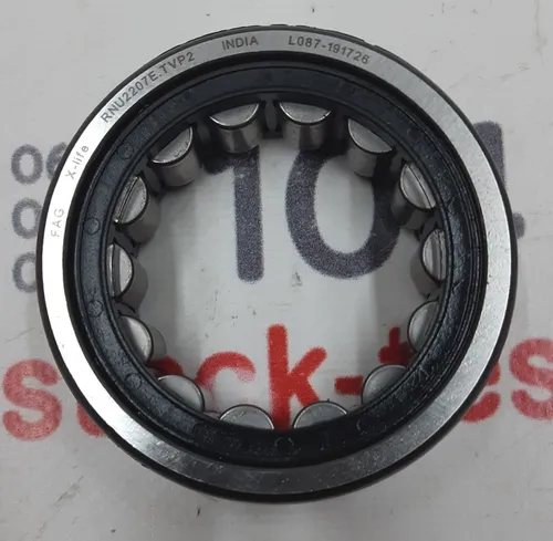 1 Підшипник роликовий проміжного валу редуктора Tesla model S 1002633-00-Q